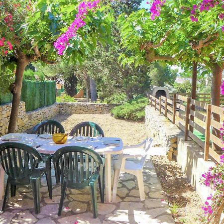 Holiday Home Les Romarines-6 By Interhome Груисан Екстериор снимка